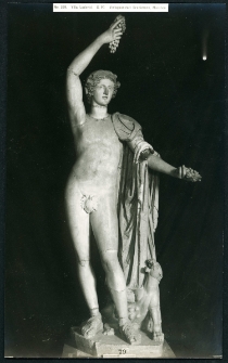 [Statue des Dionysos]