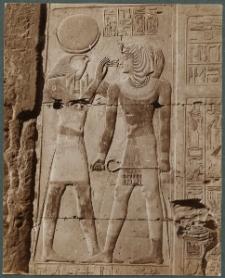 Abydos. La d&eacute;esse lunaire Khonsu fait respirer la vie a Seti